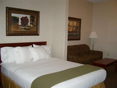 Holiday Inn Express Hotel & Suites Emporia (Kansas)