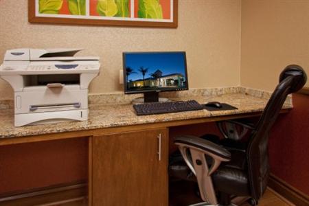 Holiday Inn Express North Palm Beach - Oceanview
