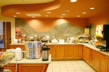 Hampton Inn and Suites Dallas Mesquite