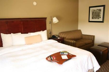 Hampton Inn Detroit / Madison Heights / South Troy