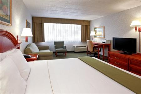 Holiday Inn Express Altoona