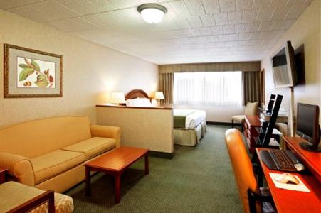 Holiday Inn Express Altoona