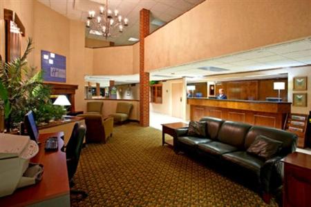 Holiday Inn Express Altoona