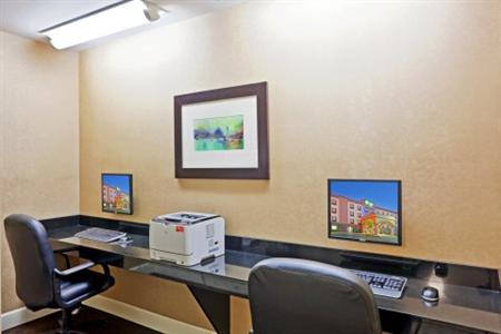 Holiday Inn Express Puyallup (Tacoma Area)