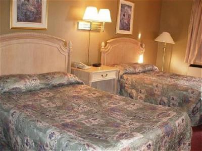 Red Carpet Inn Orange