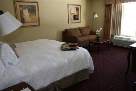 Hampton Inn & Suites Westford - Chelmsford