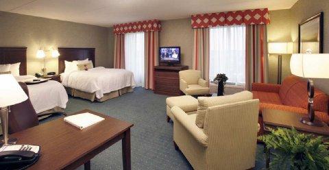 Hampton Inn & Suites Columbus Polaris