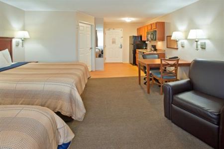 Candlewood Suites Aurora - Naperville