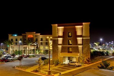 Hampton Inn & Suites Moreno Valley