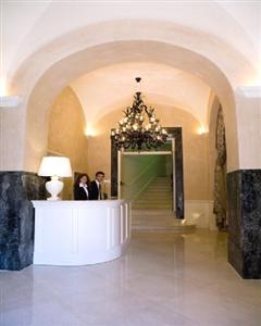 Santa Chiara Suite Hotel