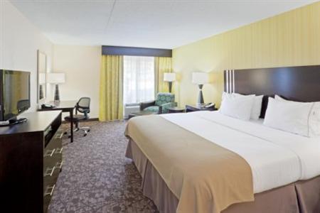 Holiday Inn Express Neptune