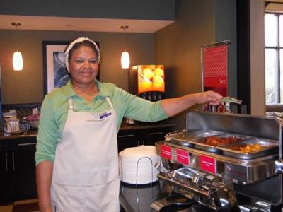 Hampton Inn & Suites Birmingham Meadowbrook