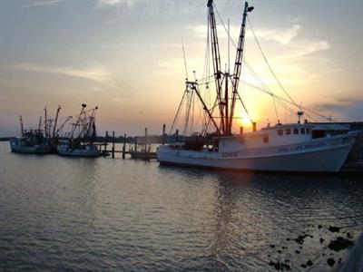 Hampton Inn & Suites Swansboro