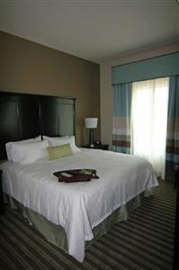 Hampton Inn & Suites Swansboro