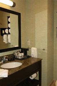 Hampton Inn & Suites Swansboro