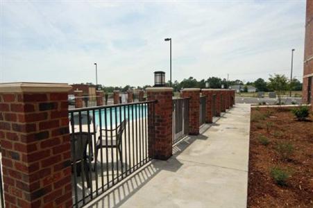 Hampton Inn & Suites Swansboro