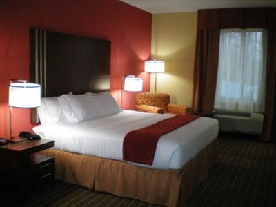 Holiday Inn Express Cleveland