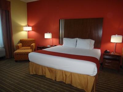 Holiday Inn Express Cleveland