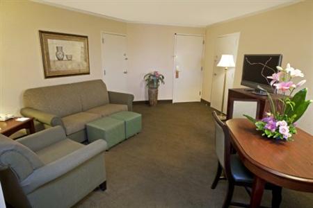 Embassy Suites Baltimore BWI Airport Linthicum