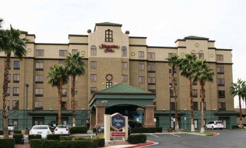 Hampton Inn Tropicana