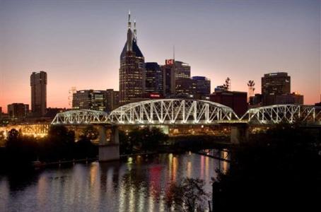 Downtown Nashville at Twilight, Tennessee загрузить