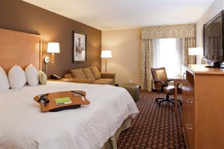 Hampton Inn & Suites Nashville - Vanderbilt - Elliston Place