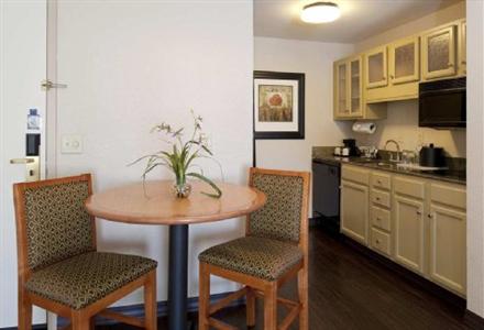 Hampton Inn & Suites Nashville - Vanderbilt - Elliston Place