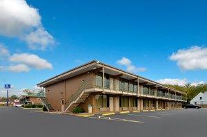 Americas Best Value Inn Nashville North / Goodlettsville