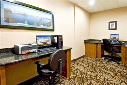 Holiday Inn Express Hotel & Suites Klamath Falls