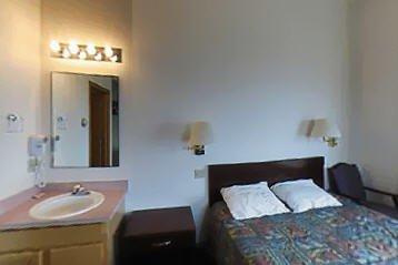 Top of the World Hotel