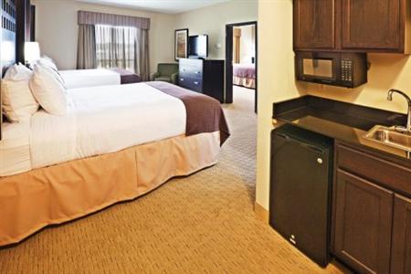 Holiday Inn Hotel & Suites Tulsa South