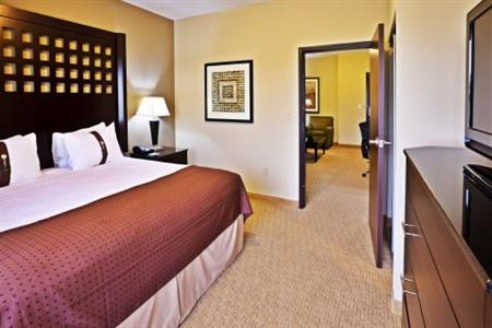 Holiday Inn Hotel & Suites Tulsa South