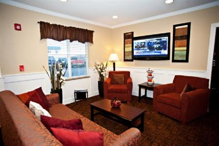 Cedars Inn & Suites