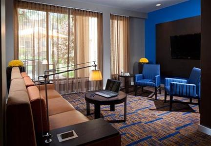 Courtyard Miami Lakes