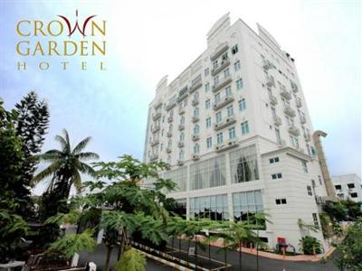 Crown Garden Hotel