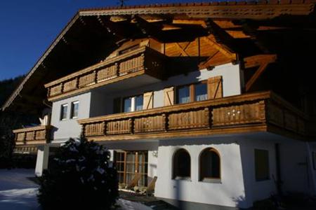 Chalet Alice