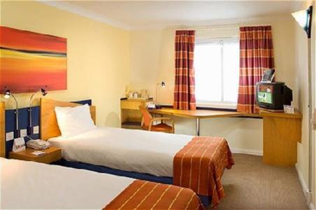 Holiday Inn Express Birmingham Oldbury M5 Jct.2