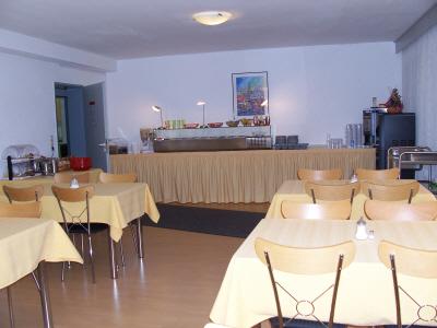 Advance Hotel zum Hahn