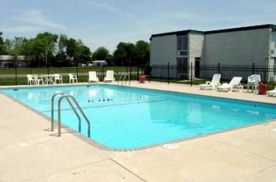 Hanford Inn & Suites