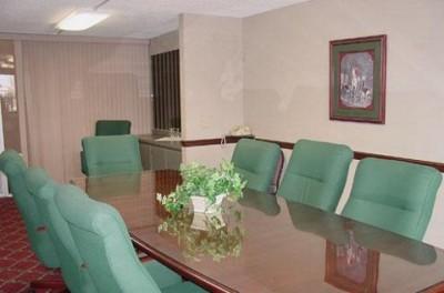 Hanford Inn & Suites