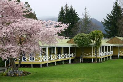 Bridge Fishing Lodge Turangi