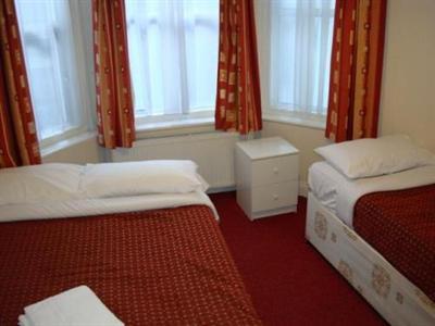 Plaza Hotel Hammersmith London