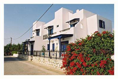 Ikaros Studios & Apartments Naxos