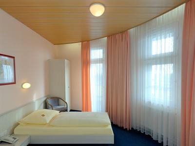 Hotel Und Rasthof Avus Berlin