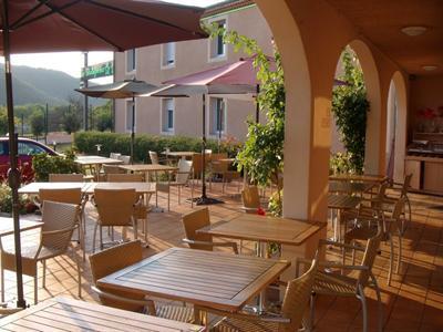 Hotel Les Chataigniers Privas