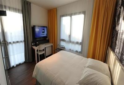 Hotel LR La Rochelle