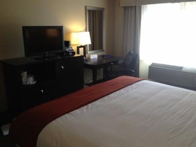 Holiday Inn Express & Suites Tempe Arizonia - ASU