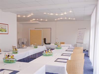 ACHAT Premium Hotel Airport-Hannover