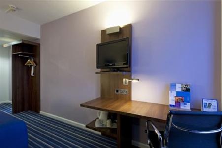 Holiday Inn Express Belfast