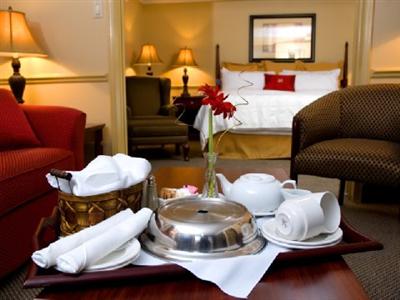 Crowne Plaza Lord Beaverbrook Hotel